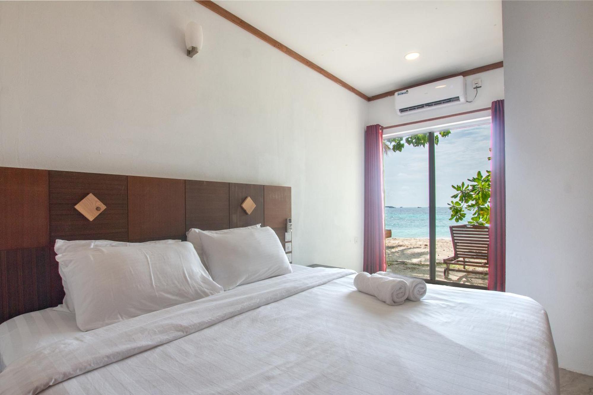 Shallow Lagoon Sunset Rasdhoo Exterior foto
